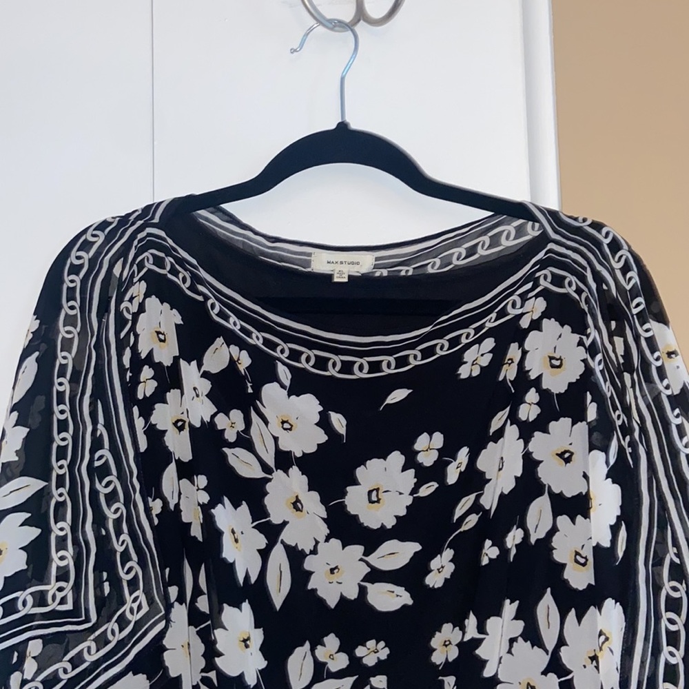 Blouse - Picture 3 of 4